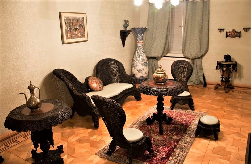 читать, смотреть, молиться