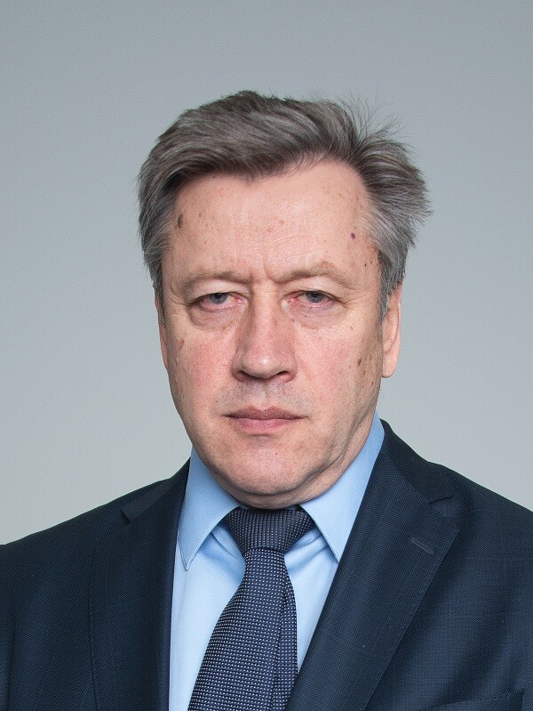 читать, смотреть, молиться